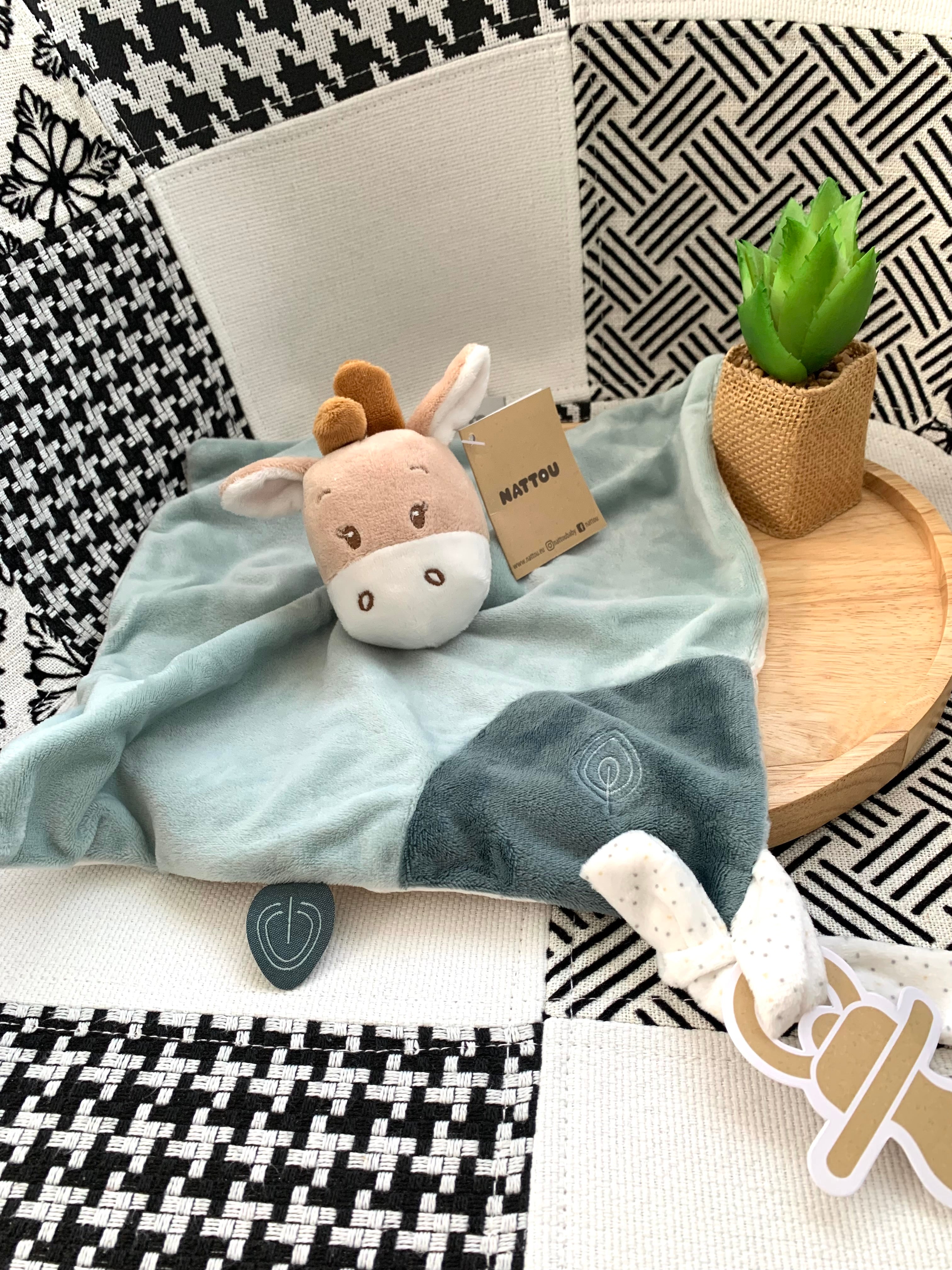 Doudou plat girafe Luna - Nattou